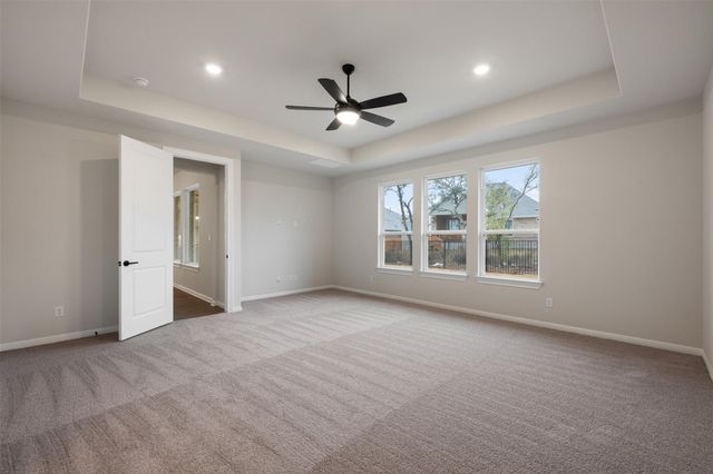 231 Possumhaw LN, San Marcos, TX 78666