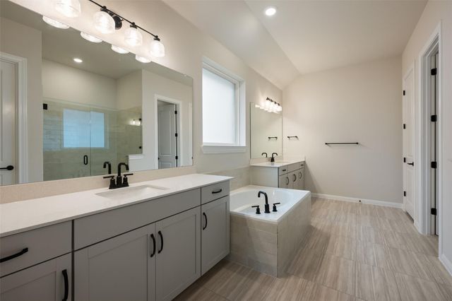 231 Possumhaw LN, San Marcos, TX 78666