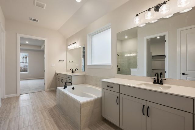 231 Possumhaw LN, San Marcos, TX 78666