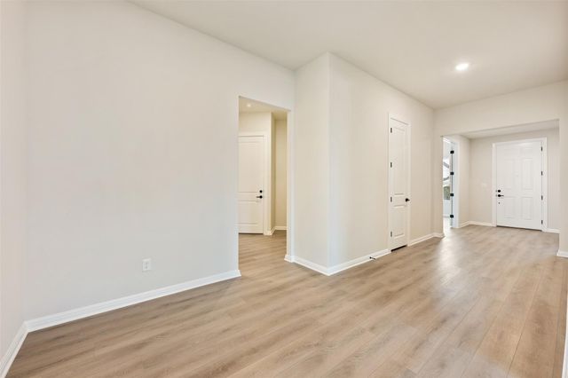 231 Possumhaw LN, San Marcos, TX 78666