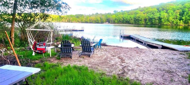 11 Curry Road, Mahopac, NY 10541