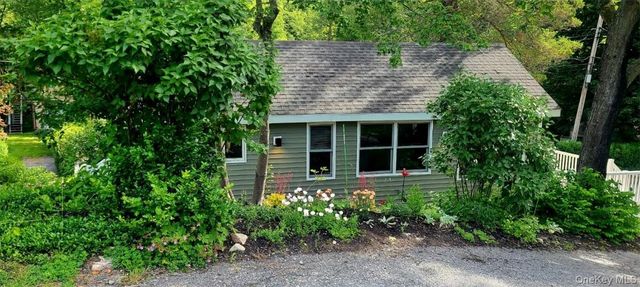 11 Curry Road, Mahopac, NY 10541