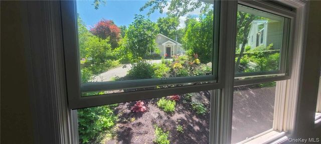 11 Curry Road, Mahopac, NY 10541