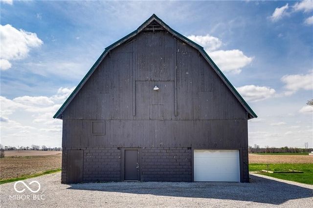 11315 E 300 N, Sheridan, IN 46069