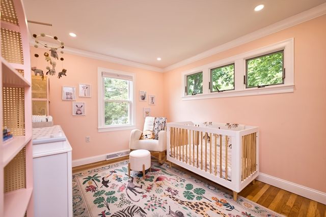 30 Lucy St, Dartmouth, MA 02748