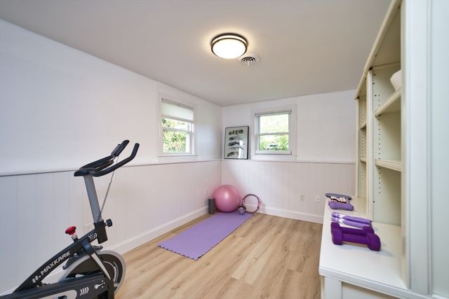 30 Lucy St, Dartmouth, MA 02748