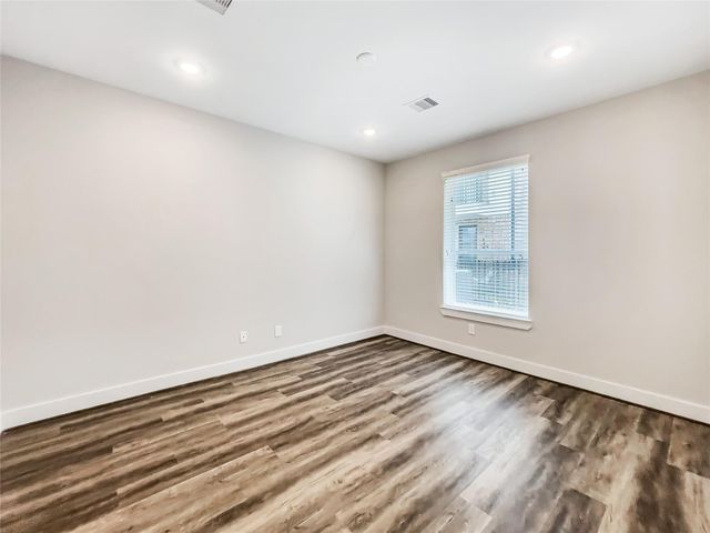 1270 N Post Oak Road A, Houston, TX 77055