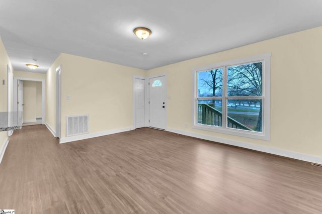 5 George Street, Honea Path, SC 29654