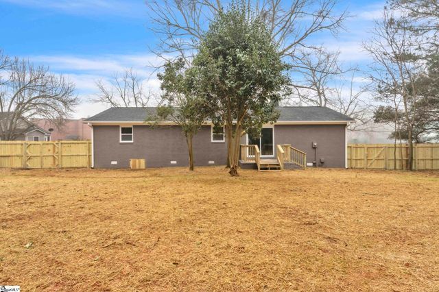 5 George Street, Honea Path, SC 29654