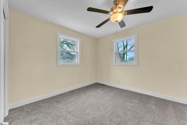 5 George Street, Honea Path, SC 29654