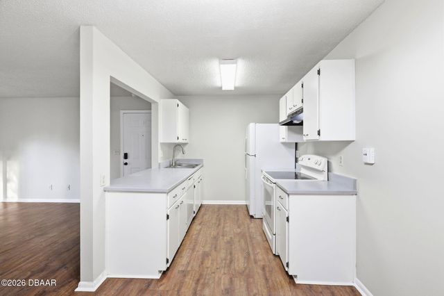 2706 Oak Trail, Port Orange, FL 32127