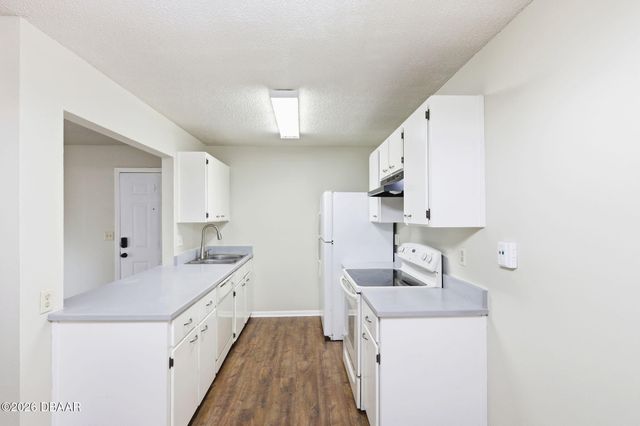 2706 Oak Trail, Port Orange, FL 32127