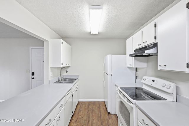 2706 Oak Trail, Port Orange, FL 32127