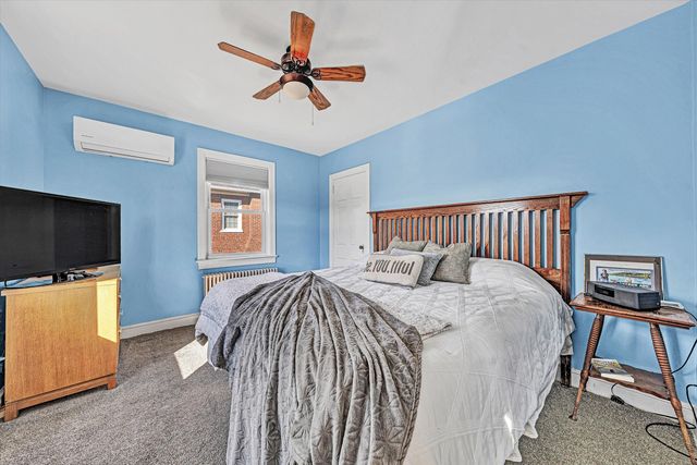 938 Roanoke BLVD, Salem, VA 24153