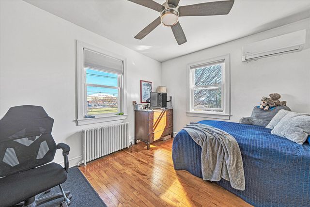 938 Roanoke BLVD, Salem, VA 24153