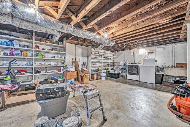 938 Roanoke BLVD, Salem, VA 24153