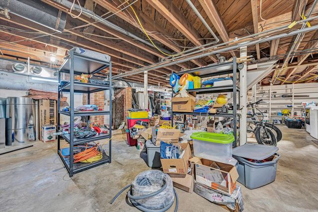 938 Roanoke BLVD, Salem, VA 24153