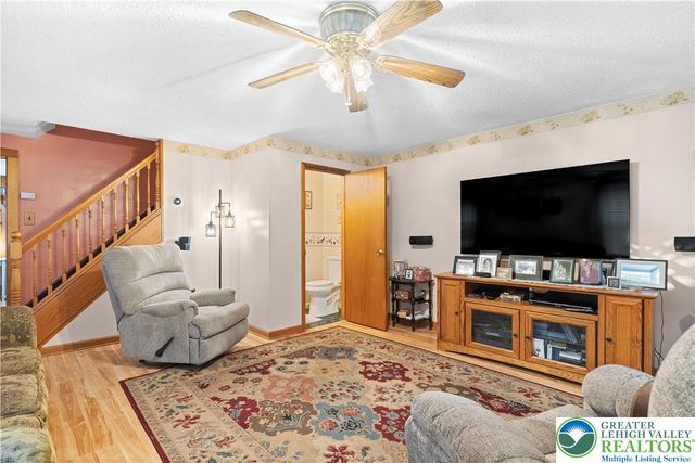 1736 Franklin Street, Hellertown Boro, PA 18055