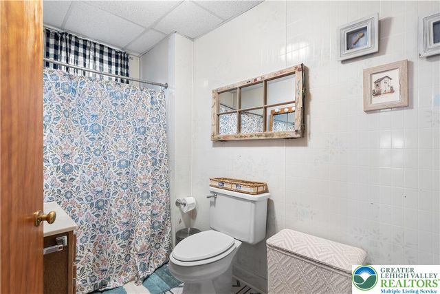 1736 Franklin Street, Hellertown Boro, PA 18055