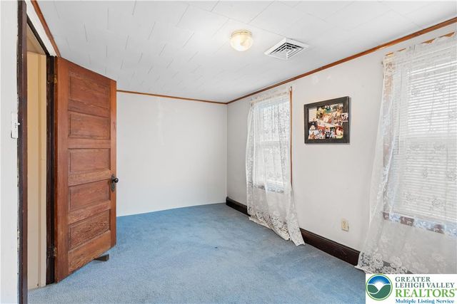 1736 Franklin Street, Hellertown Boro, PA 18055