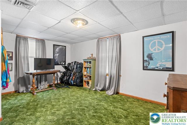 1736 Franklin Street, Hellertown Boro, PA 18055