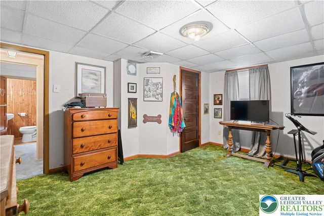 1736 Franklin Street, Hellertown Boro, PA 18055