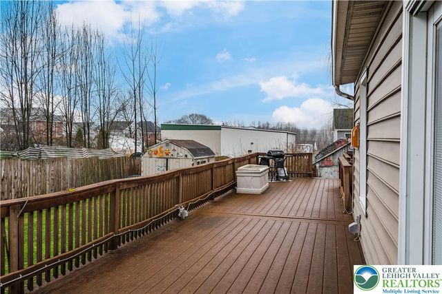 1736 Franklin Street, Hellertown Boro, PA 18055