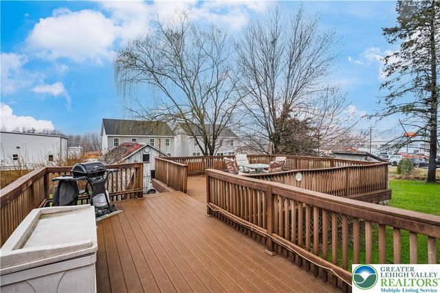 1736 Franklin Street, Hellertown Boro, PA 18055