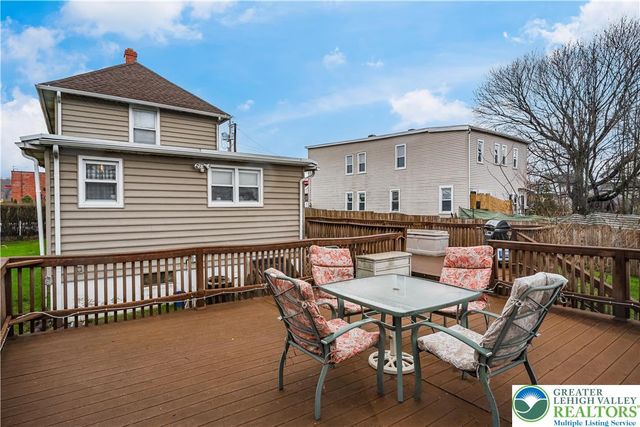 1736 Franklin Street, Hellertown Boro, PA 18055