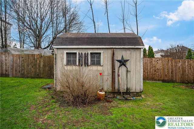 1736 Franklin Street, Hellertown Boro, PA 18055