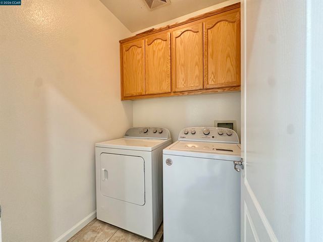 5024 Escalon Cir, Richmond, CA 94803