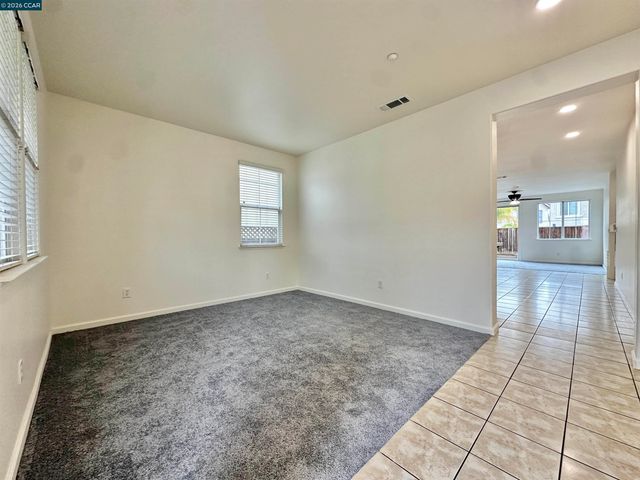 5024 Escalon Cir, Richmond, CA 94803