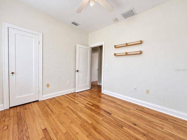 1919 W CARMEN STREET, Tampa, FL 33606