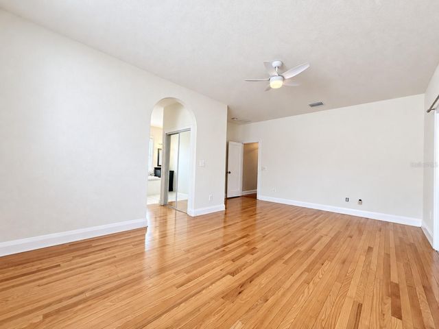 1919 W CARMEN STREET, Tampa, FL 33606