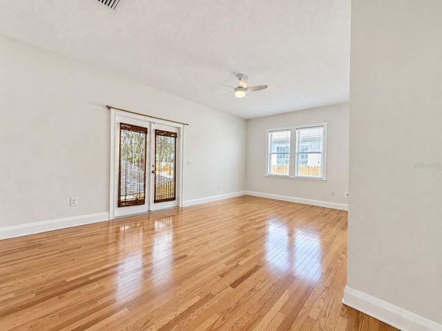 1919 W CARMEN STREET, Tampa, FL 33606