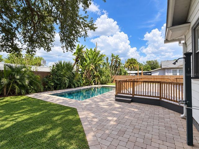 1919 W CARMEN STREET, Tampa, FL 33606