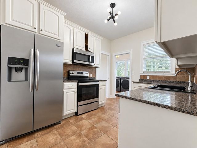 1919 W CARMEN STREET, Tampa, FL 33606