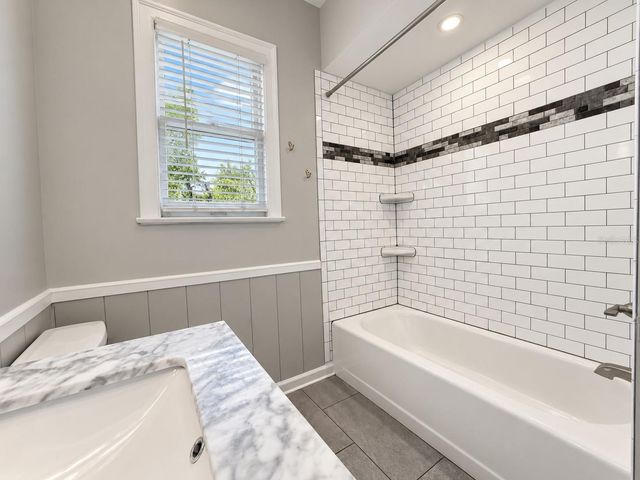 1919 W CARMEN STREET, Tampa, FL 33606