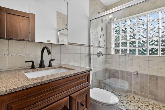 1601 N 16th Ct, Hollywood, FL 33020