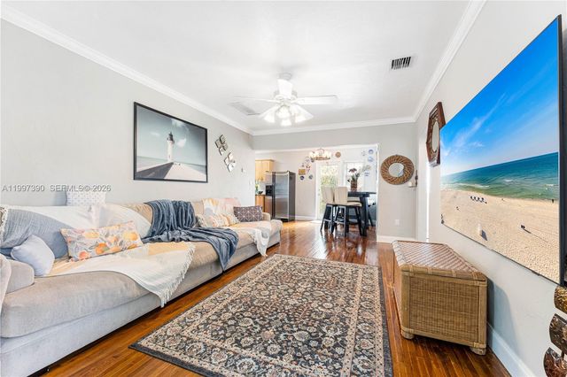 1601 N 16th Ct, Hollywood, FL 33020