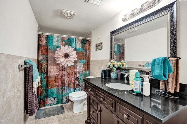 5570 NW 44th Street 305a, Lauderhill, FL 33319