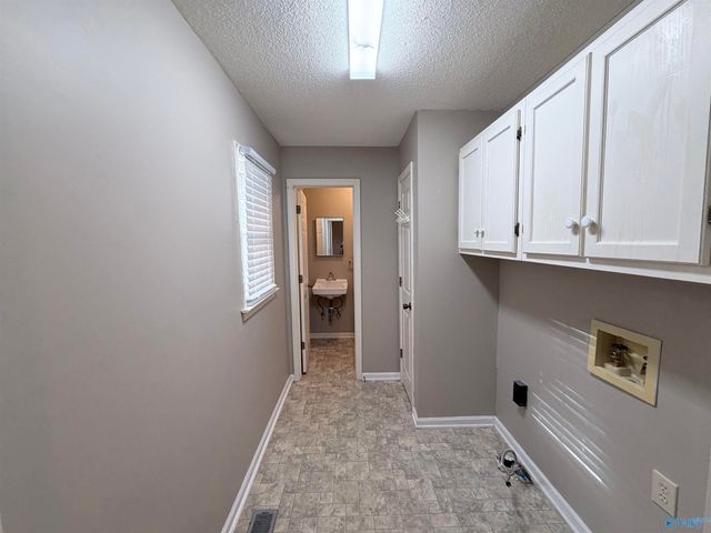 2285 Old Gurley Pike, New Hope, AL 35760