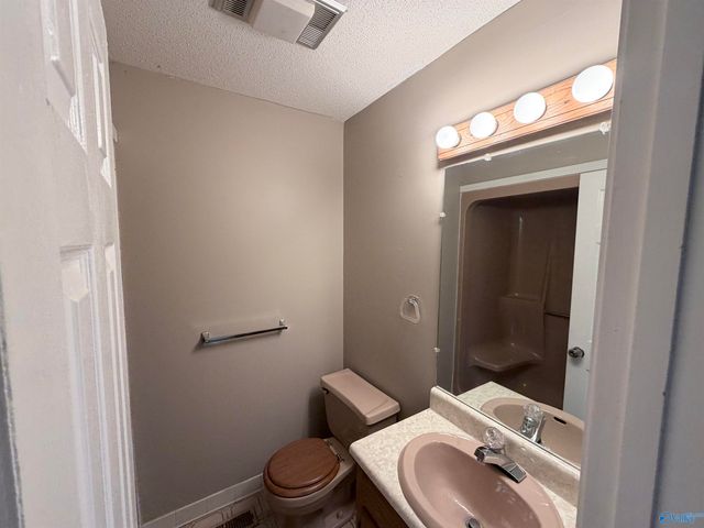 2285 Old Gurley Pike, New Hope, AL 35760