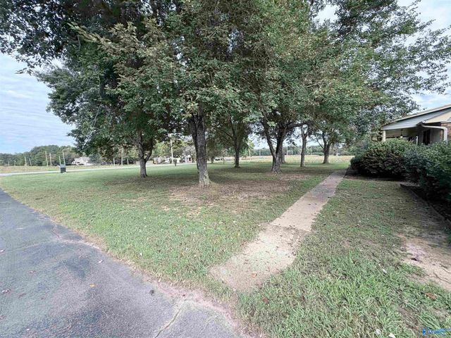2285 Old Gurley Pike, New Hope, AL 35760