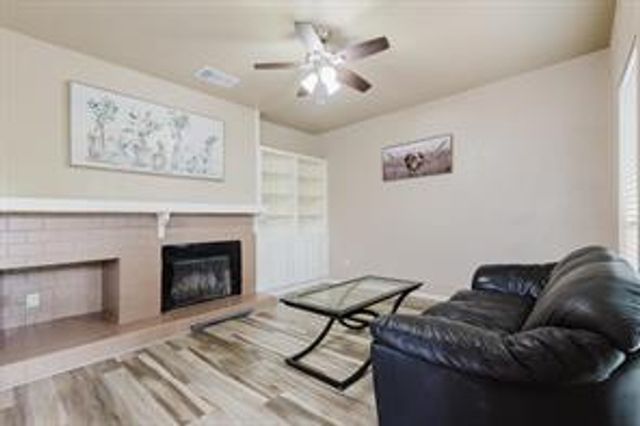 2901 San Jacinto BLVD 205, Austin, TX 78705