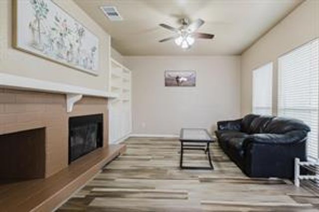 2901 San Jacinto BLVD 205, Austin, TX 78705