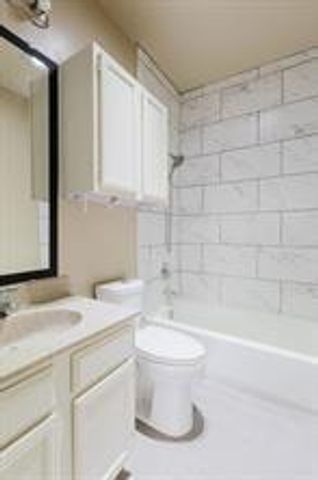 2901 San Jacinto BLVD 205, Austin, TX 78705