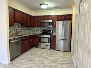 216 Springmeadow Drive K, Holbrook, NY 11741