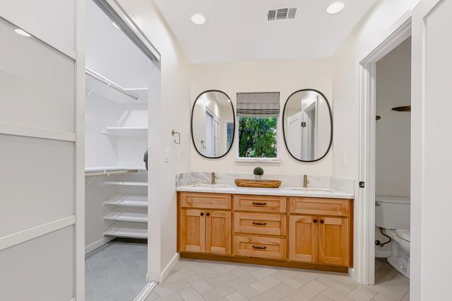 361 Ross Way, Sacramento, CA 95864
