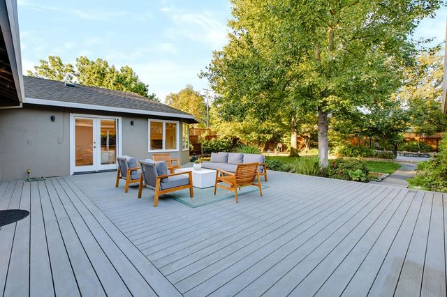361 Ross Way, Sacramento, CA 95864